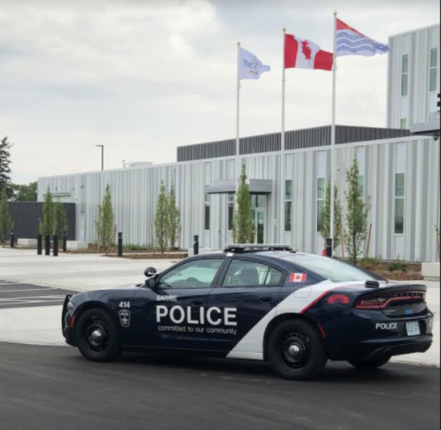 2021-05-26 Barrie police car cruiser