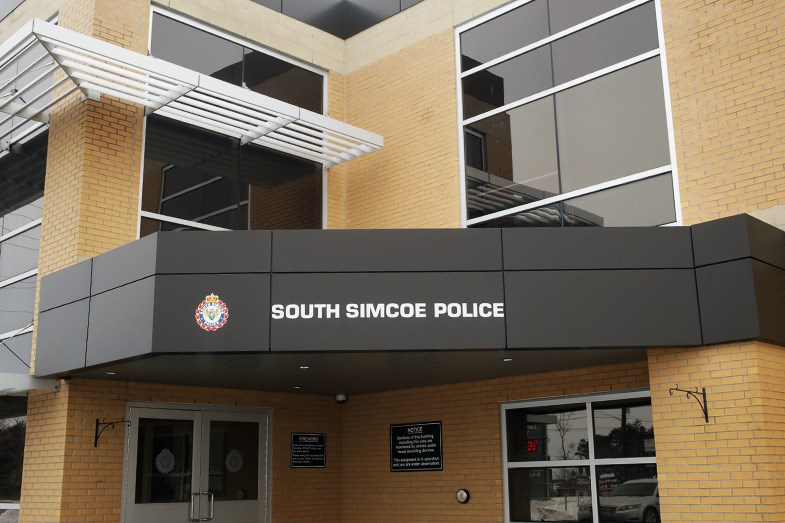 2015-12-30 South Simcoe Police KA 02