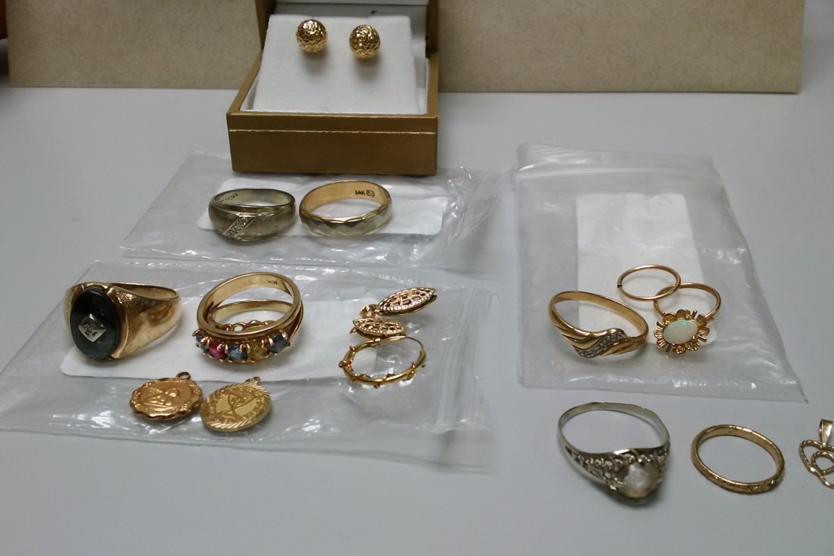 OPP seeking owners of recovered jewellery - Orillia News