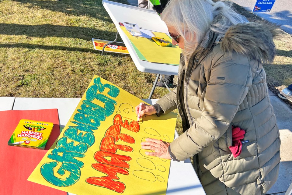 2022-11-26-barrie-greenbelt-protest4