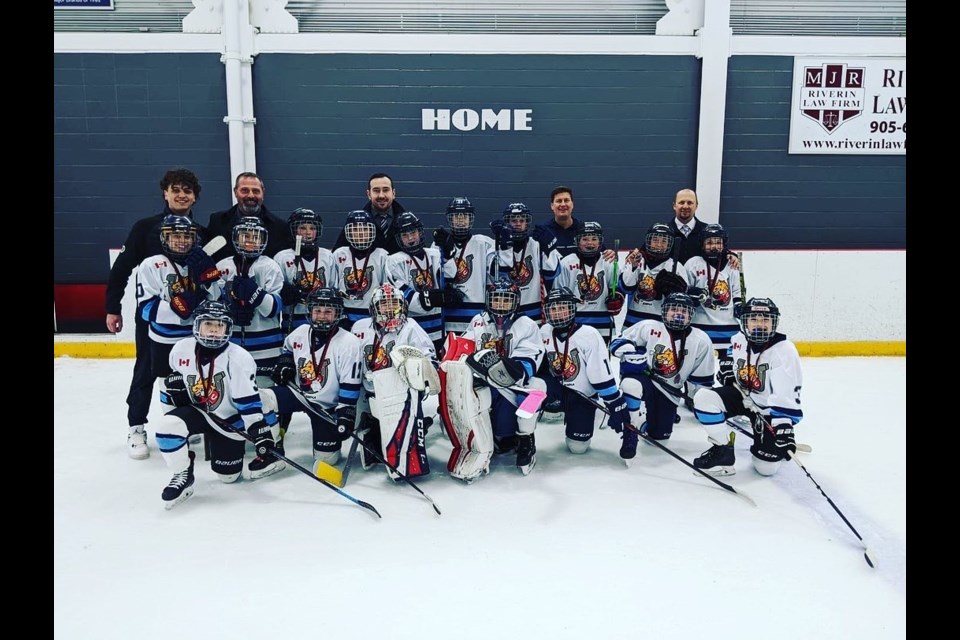 The Barrie Colts U11 select team won silver at the Stouffville Year-Ender Bender Tournament on the weekend. 