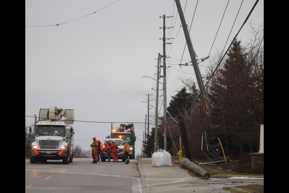 A crash on St. Vincent Street in Barrie caused a road closure between Cundles Road and Meadowlark Road for several hours, Thursday, Jan. 19, 2023.