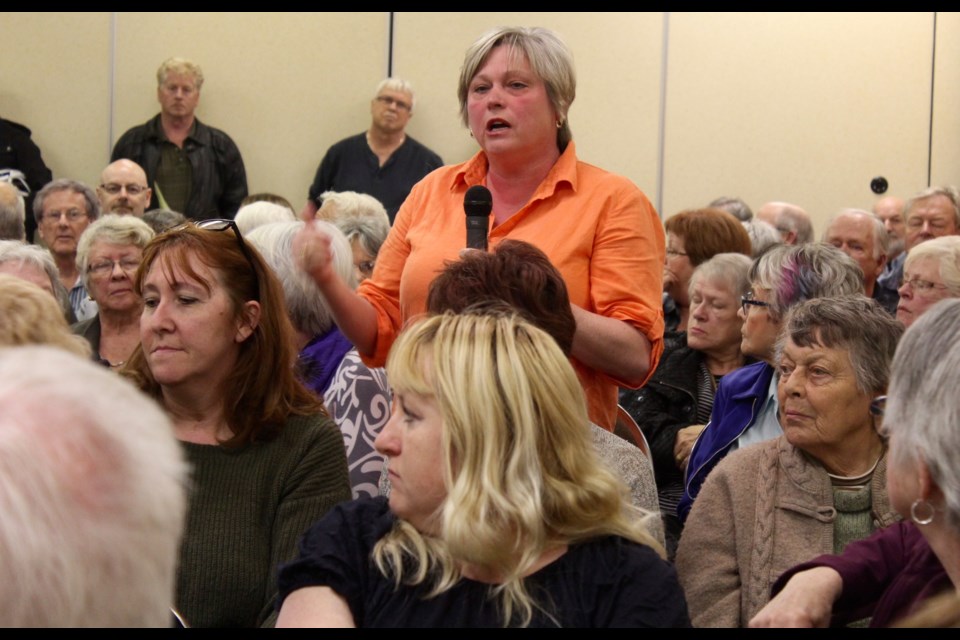 Elizabeth VanHoutte speaks at a town hall meeting in Orillia on Tuesday.
Robin MacLennan/BarrieToday
