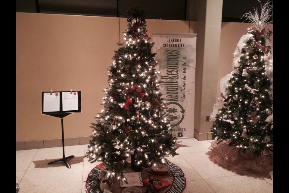 Rebuilt Resources Kitchen Tree at Festival of Trees fundraiser 