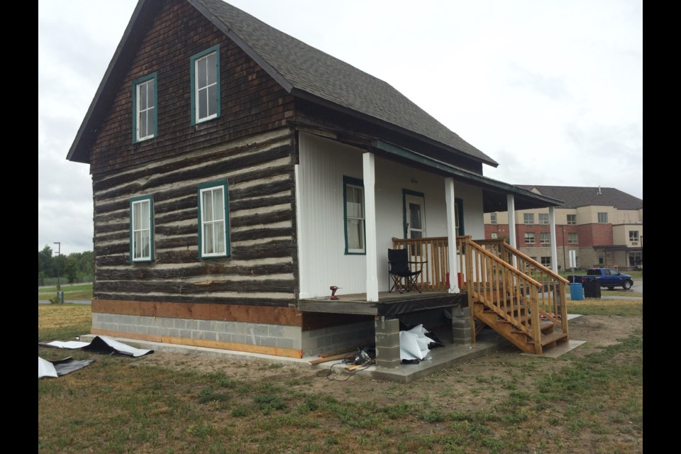 The two surviving Dionne Quintuplets will be in North Bay Sunday to visit their home during a ceremony in their honour.