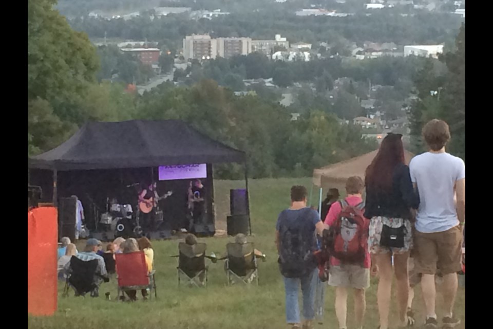 'Music on the Slopes' at Laurentian Ski Hill draws more than 500 outdoor concert goers 