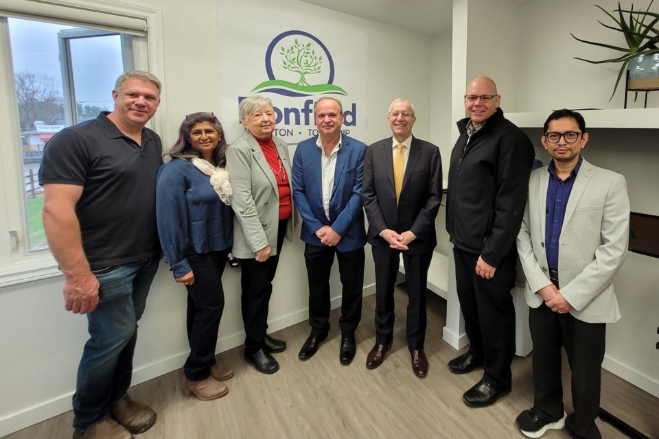 Councilors Dan MacInnis (left) and Donna Clark join Mayor Narry Paquette to announce that renovations are complete and Bonfield is ready to welcome Dr. Feige, who stands right of the mayor. MPP Vic Fedeli, councilor Jason Corbett, and Prabir Das take part in the momentous day.
