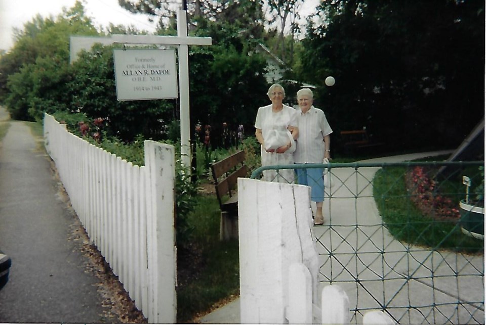 Doris Fraser to the left at the Museum June 16 2001