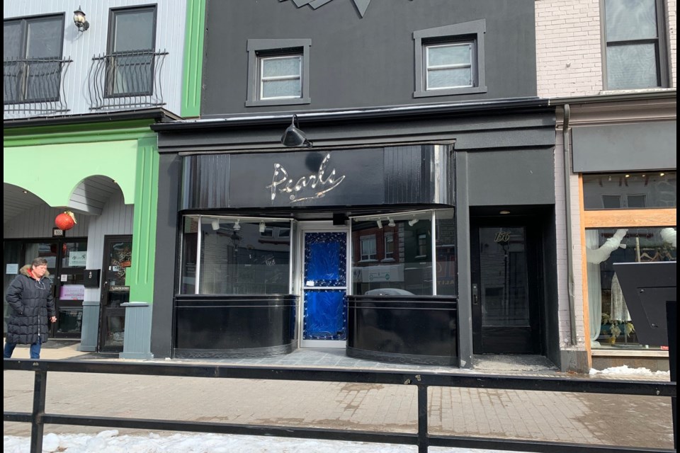 The former Pearl's on Main St. is about to be transformed. But into what? Jeff Turl/BayToday.