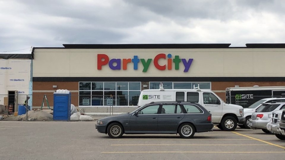 20180608 Party City North Bay