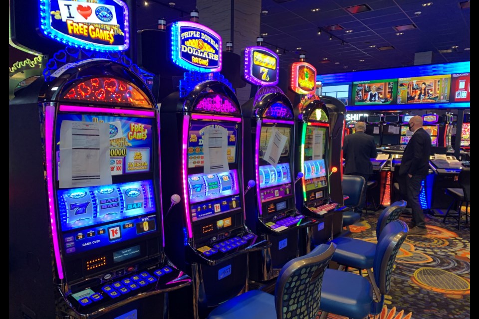 Here&amp;#39;s a look inside North Bay&amp;#39;s new Cascades Casino - North Bay News