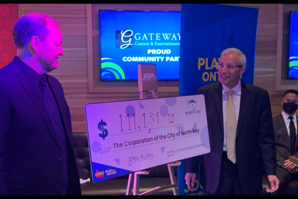 Mayor Al McDonald and MPP Vic Fedeli unveiled the first cheque from OLG as part of the Cascades Casino agreement.