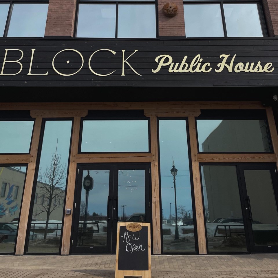 2023-03-07-block-public-house