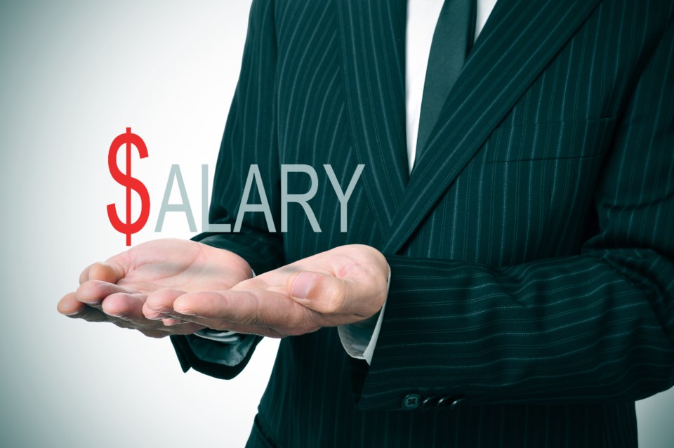 salary AdobeStock_65733029 2017
