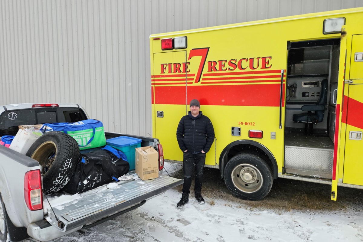Un groupe local envoie une ambulance pleine de fournitures en Ukraine