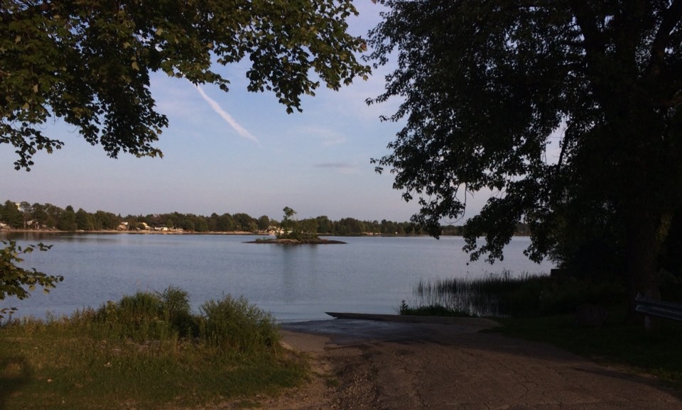 2023-lake-nipissing-sunset-park-turl