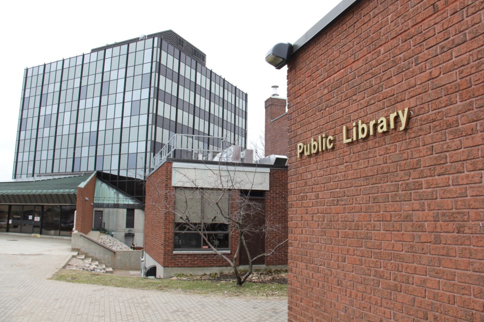 north bay public library city hall IMG_9082 turl 2017