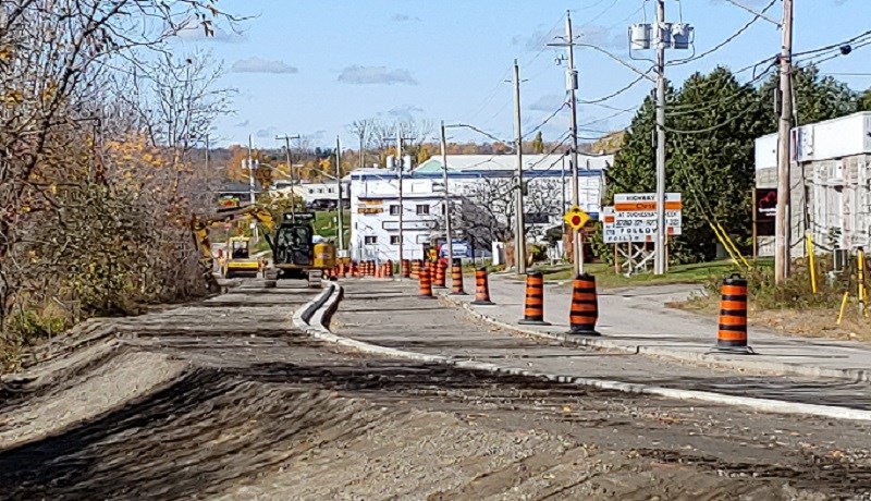 Construction continues on Main Street West between Timmins Street and Gormanville Road. Photo: Stu Campaigne