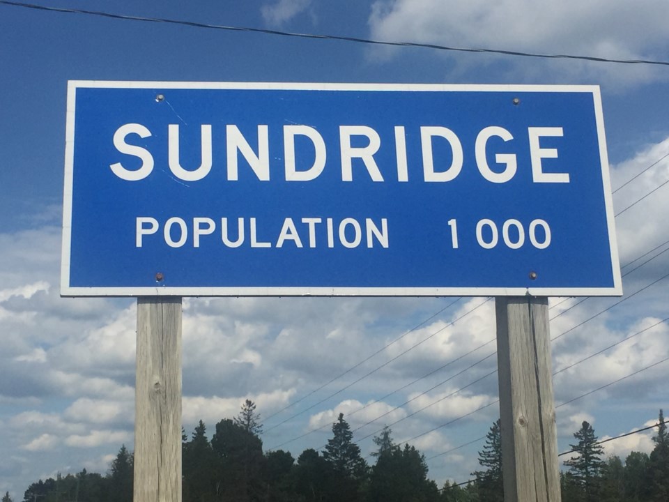20210707 Sundridge population sign turl