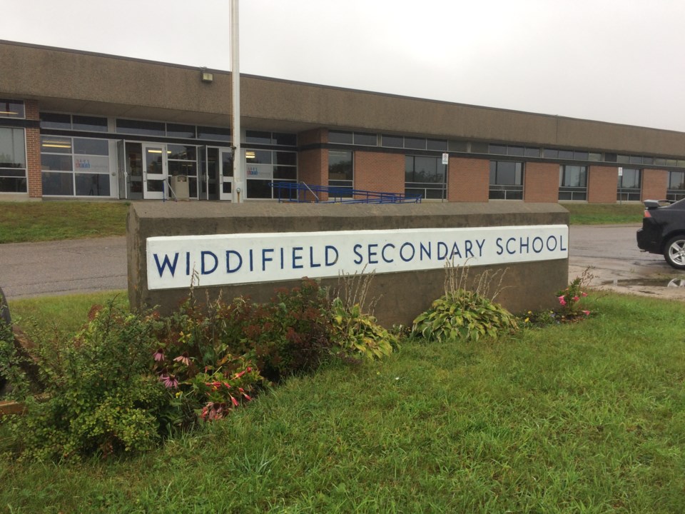 20170918widdiefieldsecondary school 