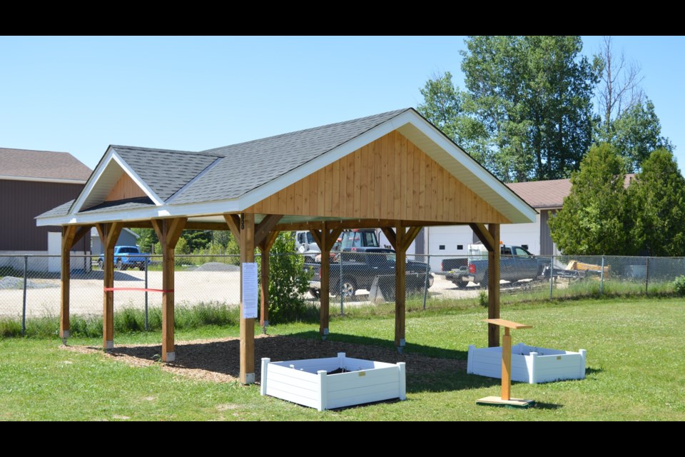 The new outdoor classroom at Sundridge Centennial Public School was the result of the efforts of numerous community partners.