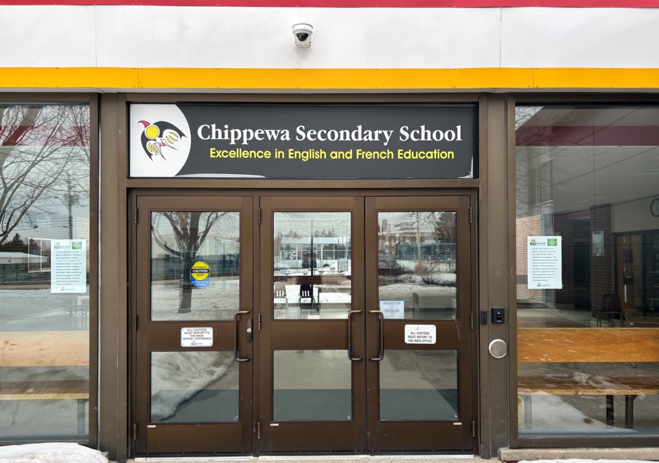 20230411-chippewa-secondary-school-entrance-turl