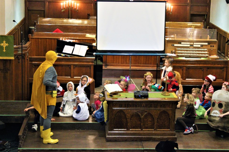 Shad-Man took the time to teach leadership to kids. Photo by Ryen Veldhuis.