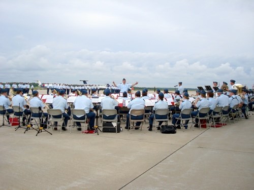 22 Wing Band 