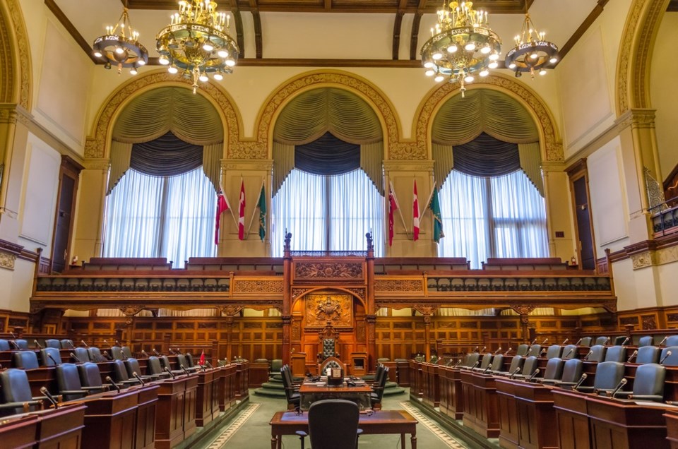 queens park inside chamber shutterstock_395292385 2016