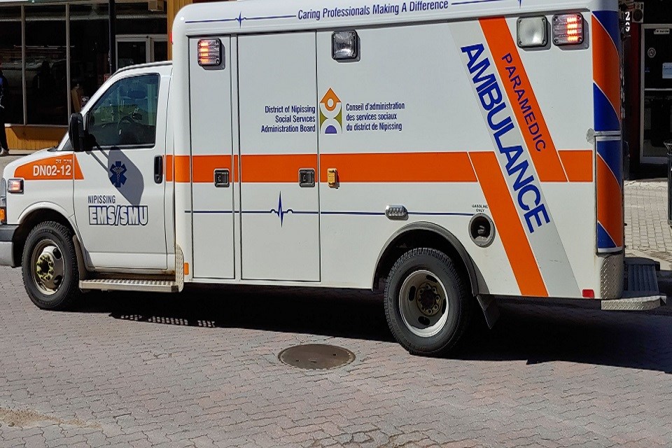 2019 04 10 Paramedic Ambulance (Campaigne) 2