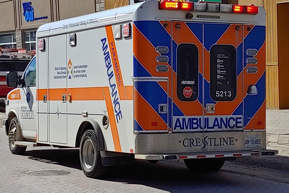 2019 04 10 Paramedic Ambulance (Campaigne)