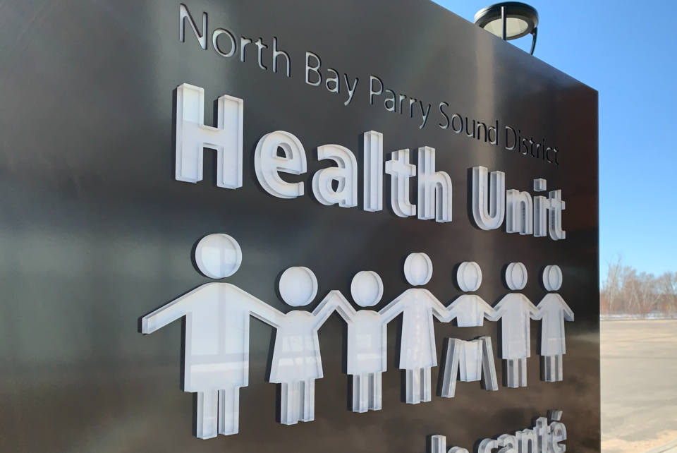 20200325 north bay parry sound district health unit sign turl(1)