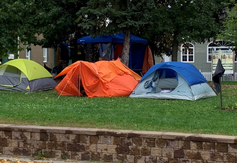 20200929 homeless tent city  ity hall north bay cd