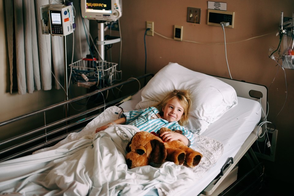 NEO Kids Patient in hospital child 2017