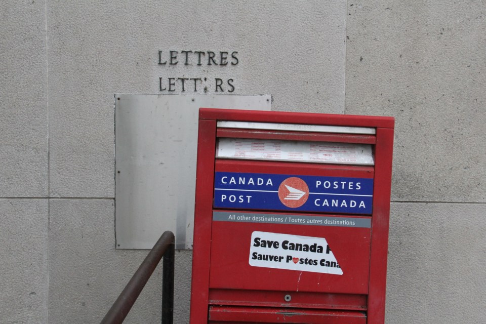 post office letter box