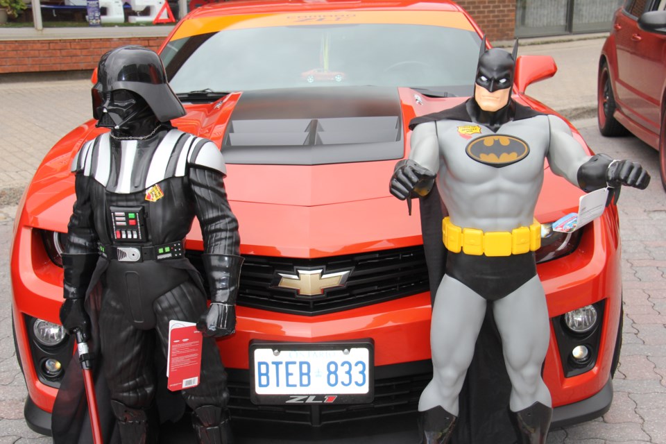 USED 170831 9 Darth Vader and Batman with Camaro. Photo by Brenda Turl for Bay Today.