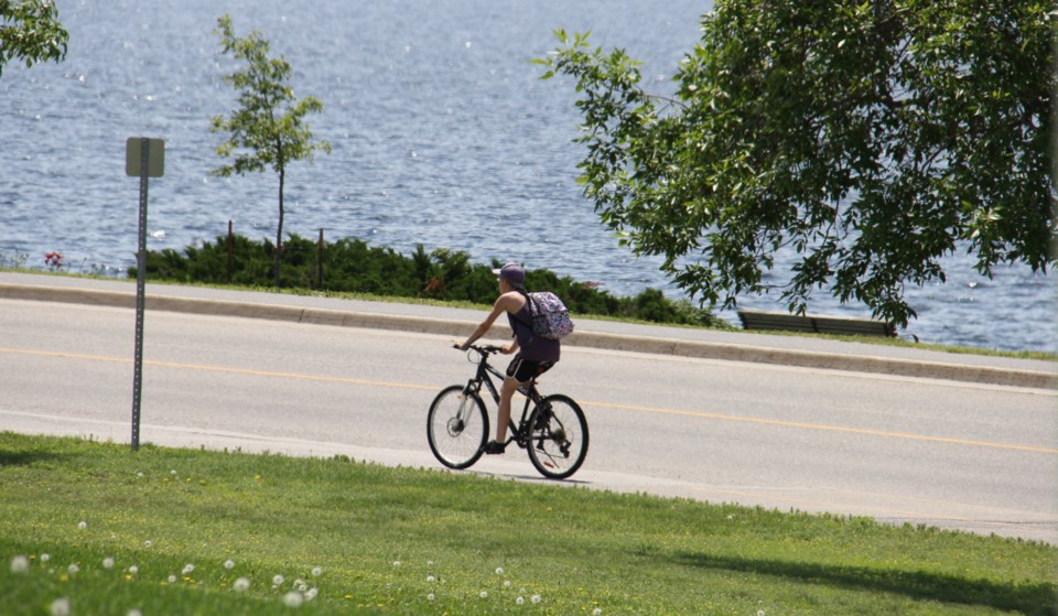 USED 170720 4 Biking along the Kate Pace Way. Photo by Brenda Turl for BayToday.