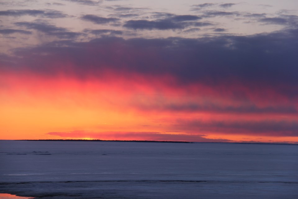 USED Lake Nipissing sunset photo by Brenda Turl