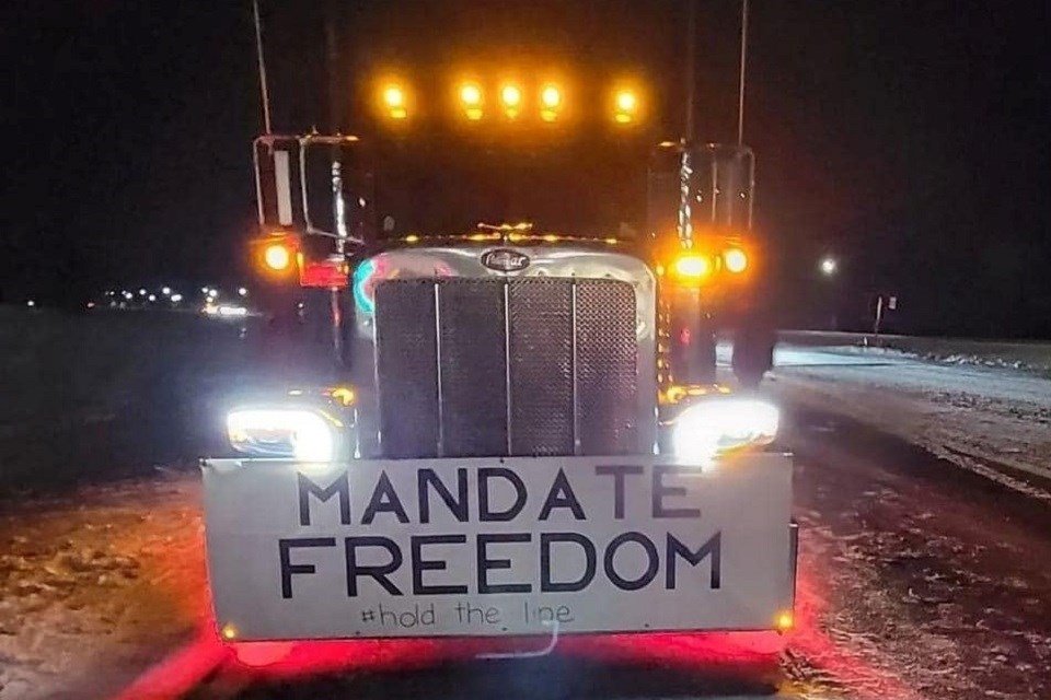 2022 01 25 Freedom Mandate Truckers Convoy (Canada Unity)