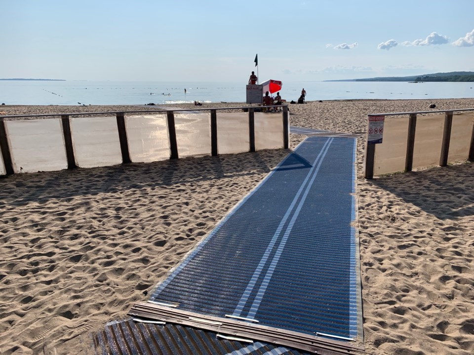 20190808 marathon beach accessible mat 3 turl