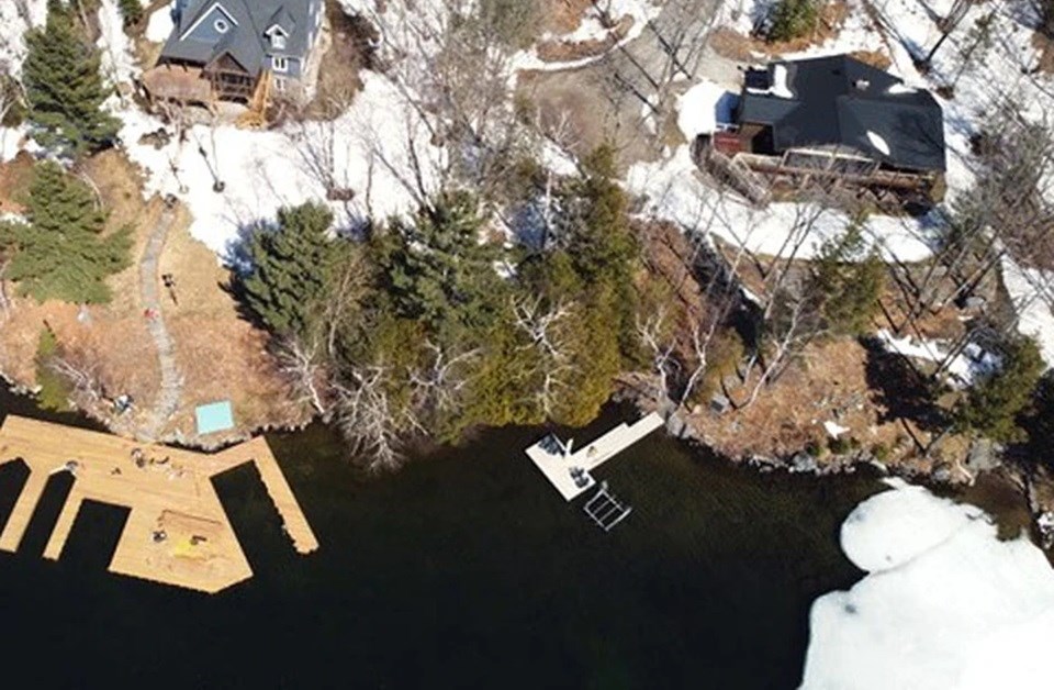 2024-sundridge-massive-dock-lake-bernard