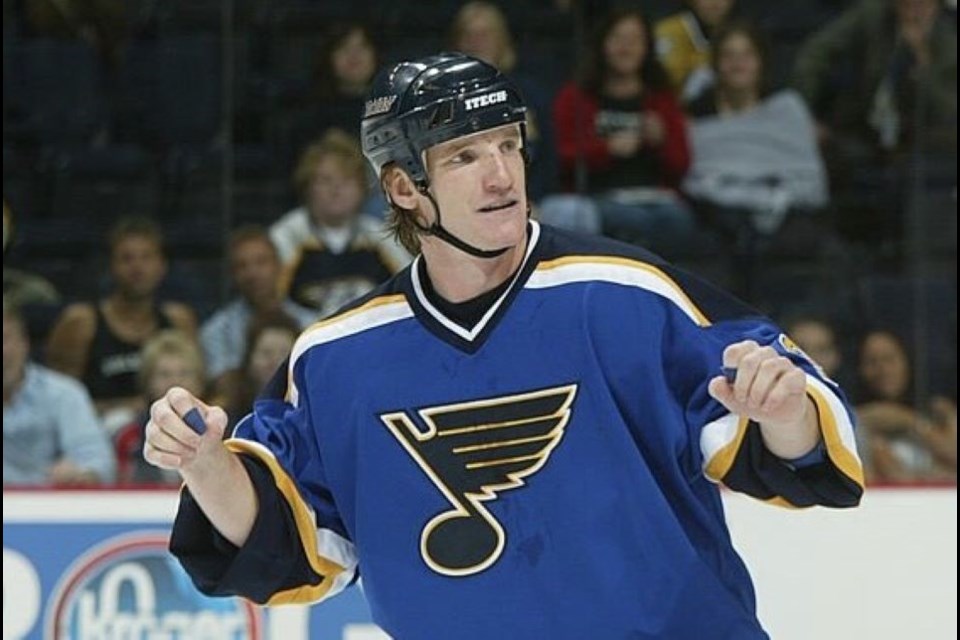 Steve McLaren played for the St. Louis Blues of the NHL