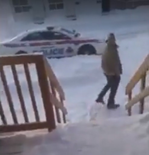 20180228 drug deal police cruiser