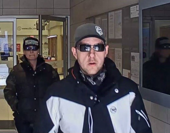 These two are suspects in a bank robbery at the CIBC. Supplied.