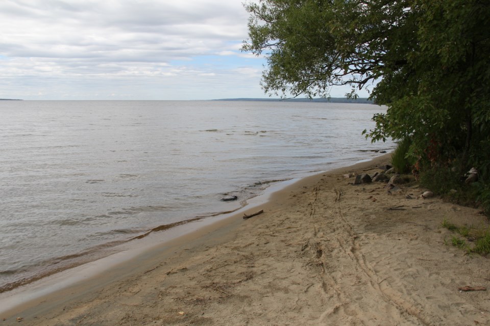 This beach on Lake Nipissing at the end of Marshall Avenue was the scene of an apparent drowning this morning. Photo by Jeff Turl.