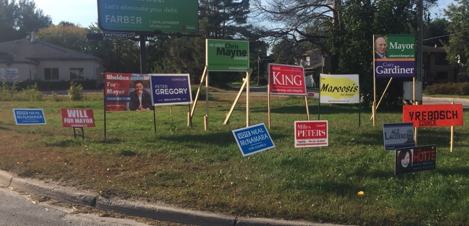 20180923 election signs turl