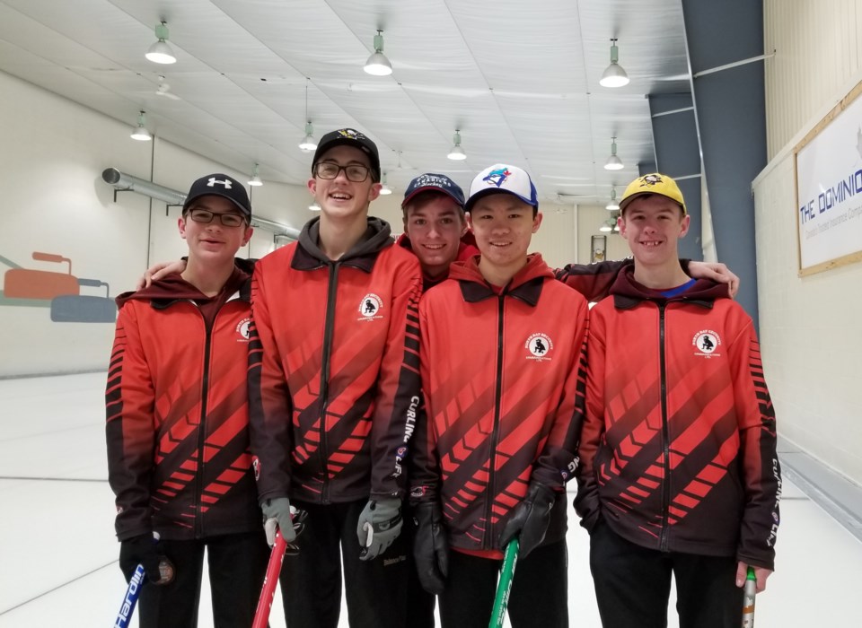 20190321 curling champs