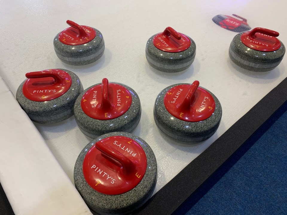20191023 pinty's curling stones generic turl