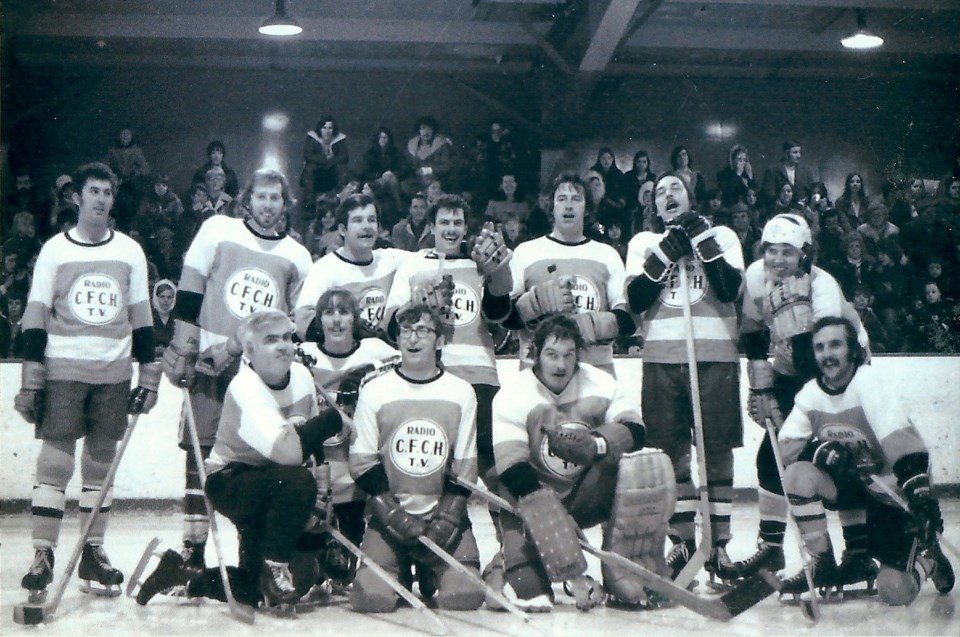 7 Media Hockey Team 1972