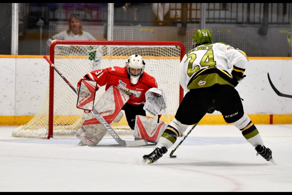 Brad Chenier ends up scoring on this second period breakaway.  Photo courtesy Tom Martineau/BayToday.ca 